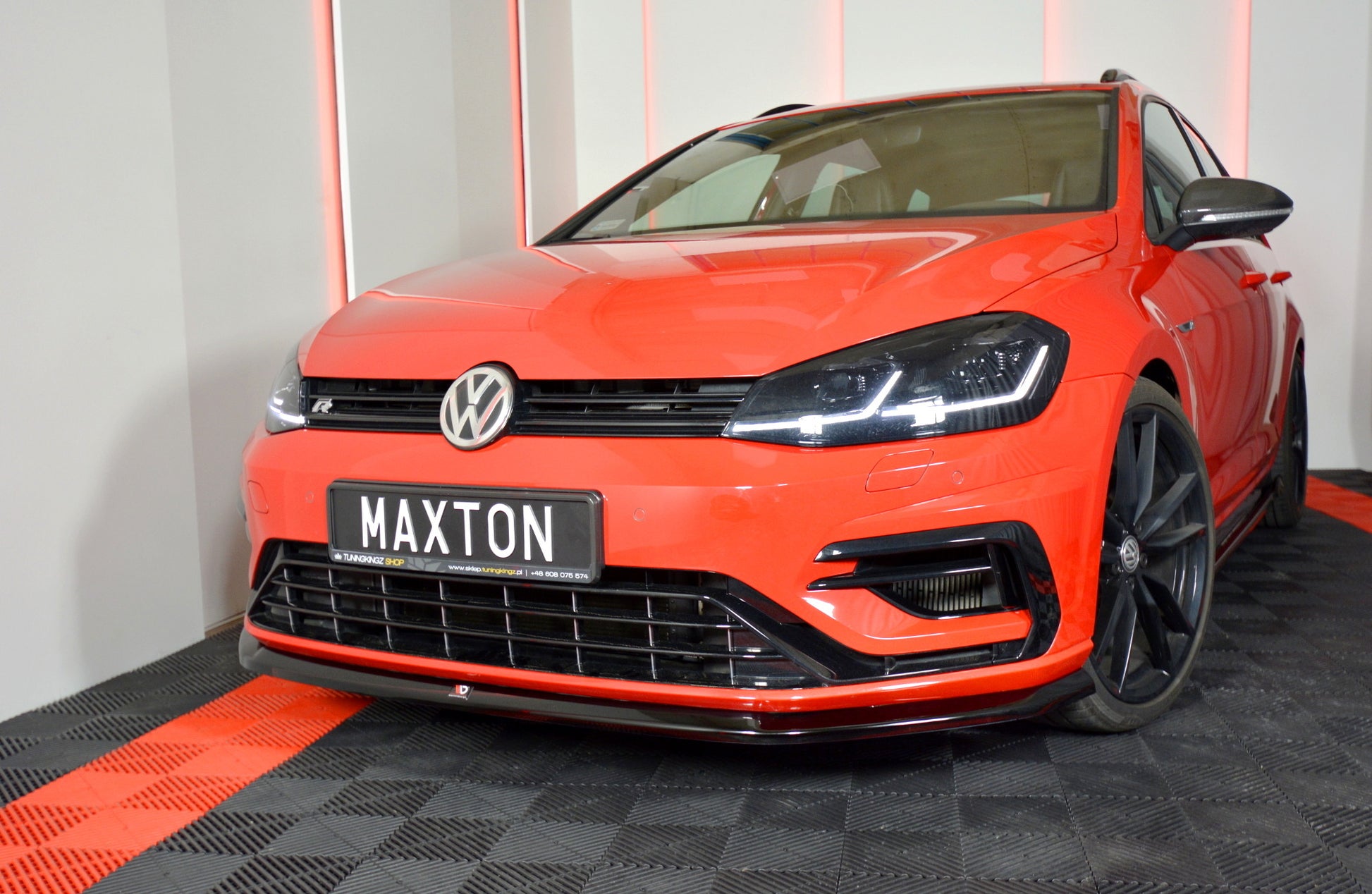 Maxton Design Front Splitter V.6 VW Golf 7 R / R-Line Facelift CARBON LOOK