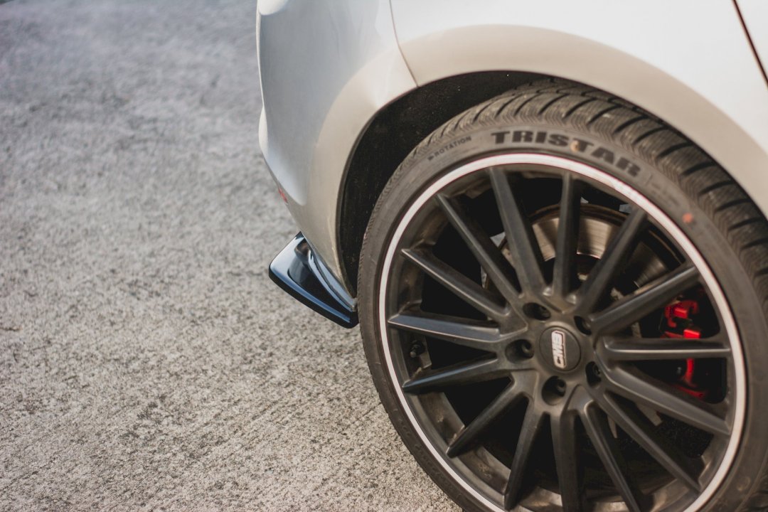 Rear Side Splitters V2 Vw Golf 7 Gti (2013-2016)