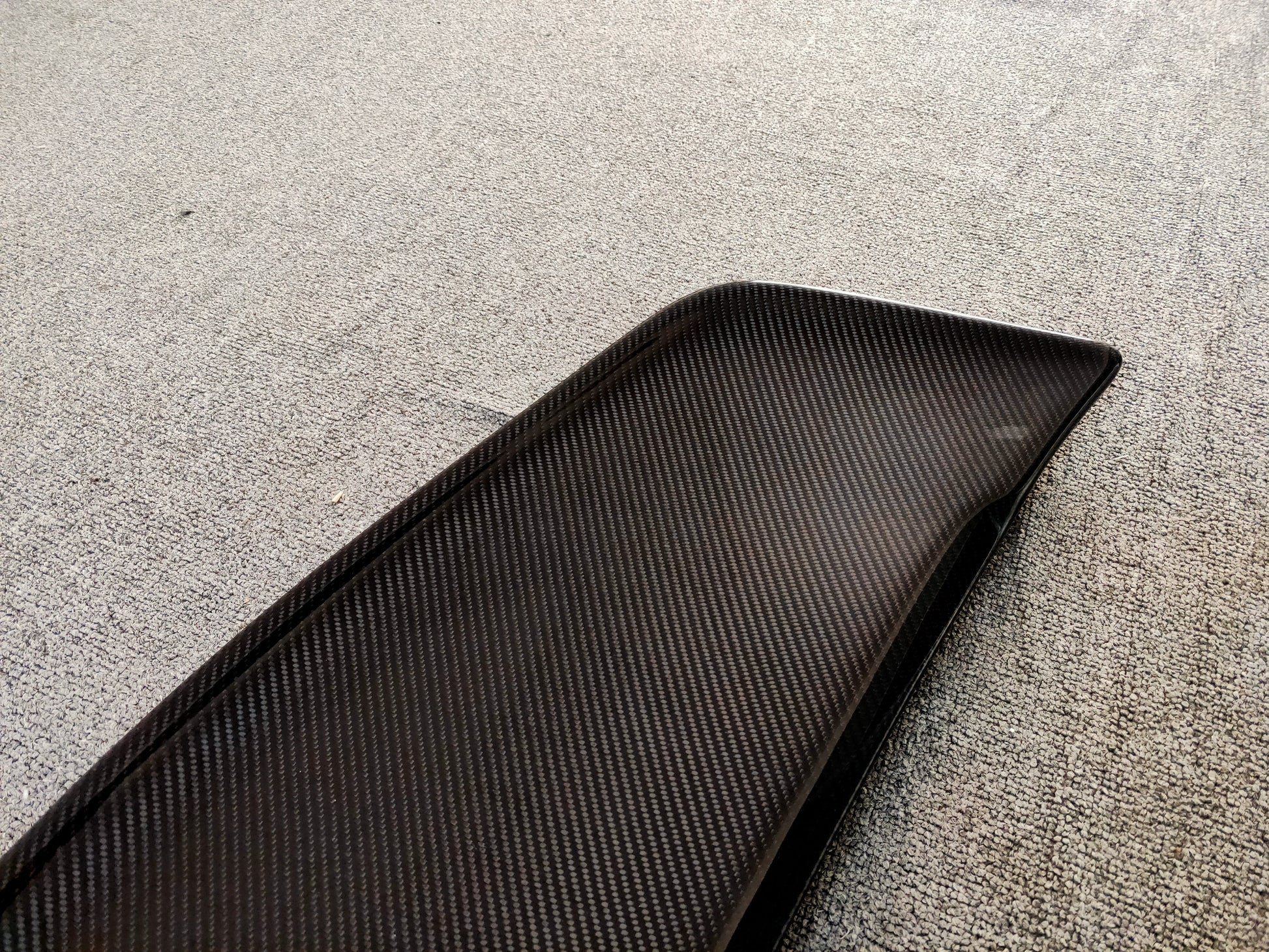 08- R35 Gtr Top Secret Style Trunk Wing (Flat Type)