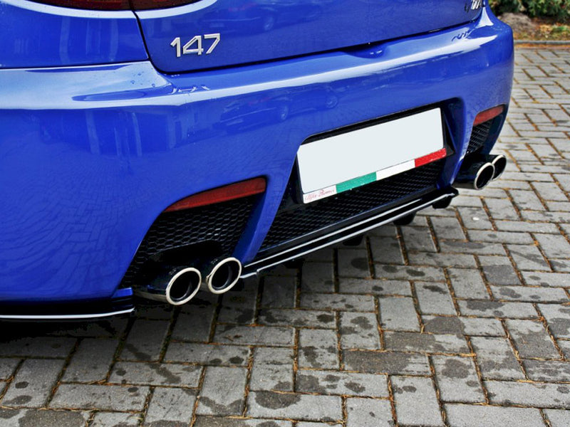 Maxton Design Central Rear Splitter (Vertical Bars) Alfa Romeo 147 GTA - Textured