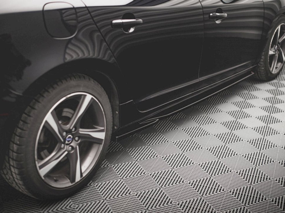 Maxton Design Side Skirts Diffusers Volvo S60 R-Design Mk2 - Carbon Look