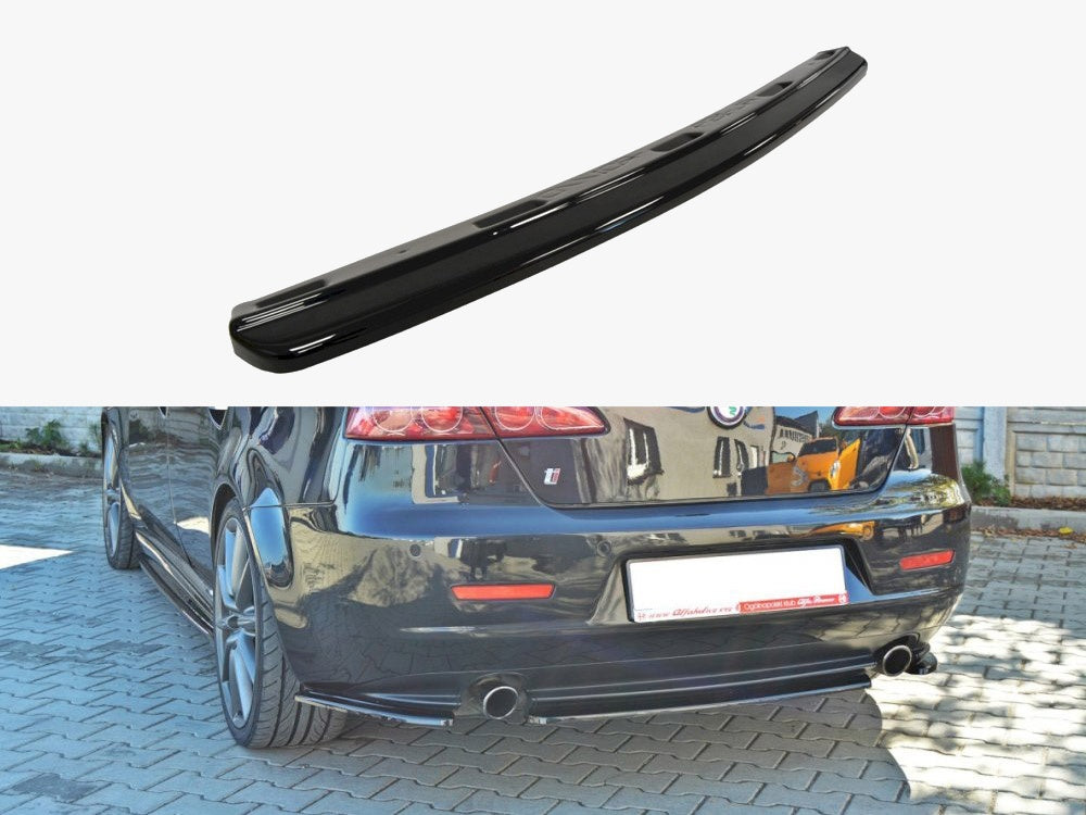 Maxton Design Central Rear Splitter Alfa Romeo 159 - Carbon Look