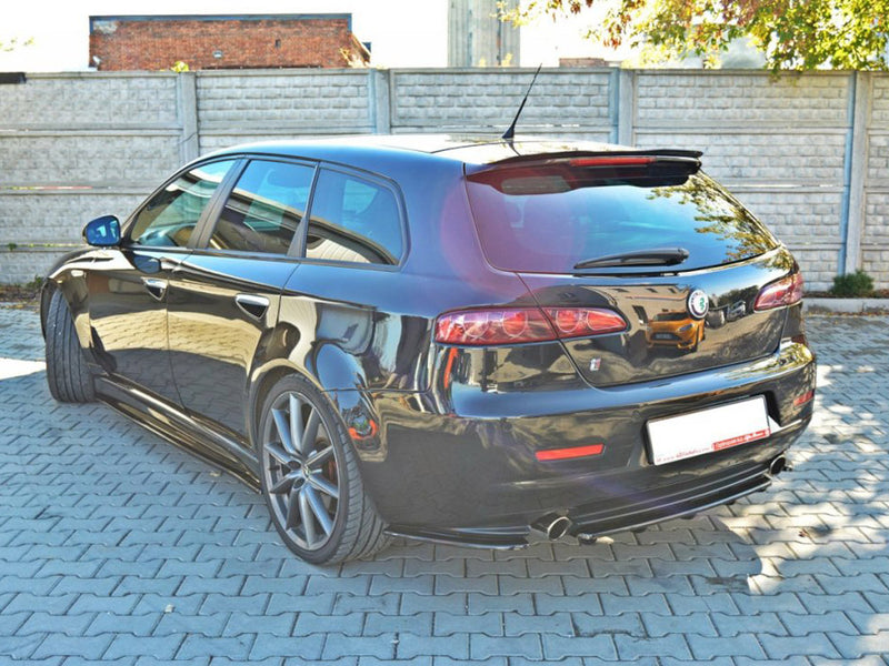 Maxton Design Central Rear Splitter (Vertical Bars) Alfa Romeo 159 - Gloss Black