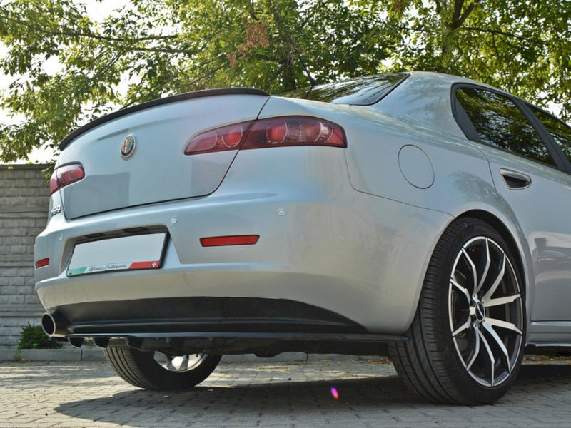Maxton Design Central Rear Splitter Alfa Romeo 159 (Vertical Bars)