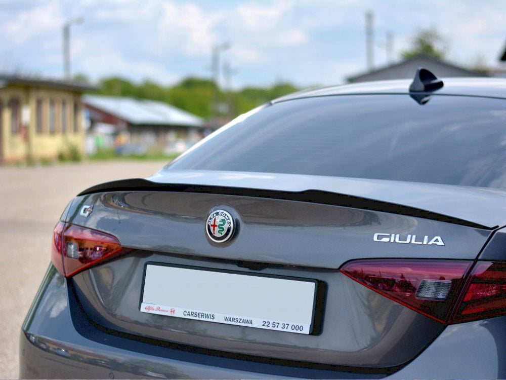 Maxton Design Spoiler CAP Alfa Romeo Giulia