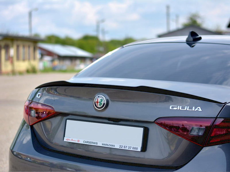 Maxton Design Spoiler CAP Alfa Romeo Giulia