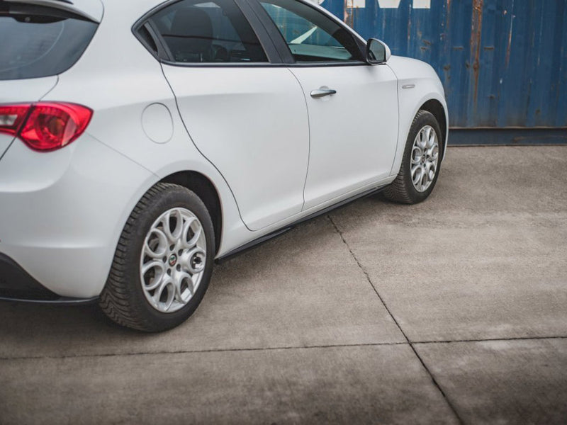 Maxton Design Side Skirts Diffusers V.2 Alfa Romeo Giulietta