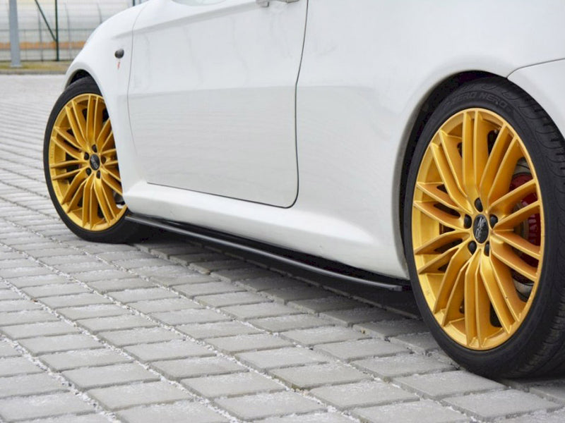 Maxton Design Side Skirts Diffusers Alfa Romeo GT (2004-2010)