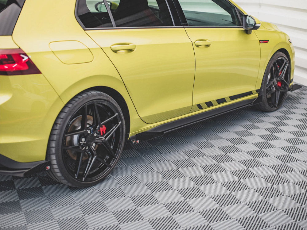 Maxton Design Street PRO Side Skirts Diffusers + Flaps Volkswagen Golf GTI / GTE / GTI Clubsport / R-Line Mk8