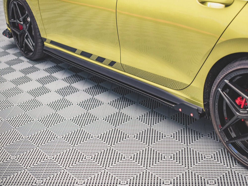 Maxton Design Side Skirts Diffusers V.2 + Flaps Volkswagen Golf GTI / GTE / GTI Clubsport / GTD / R-Line Mk8
