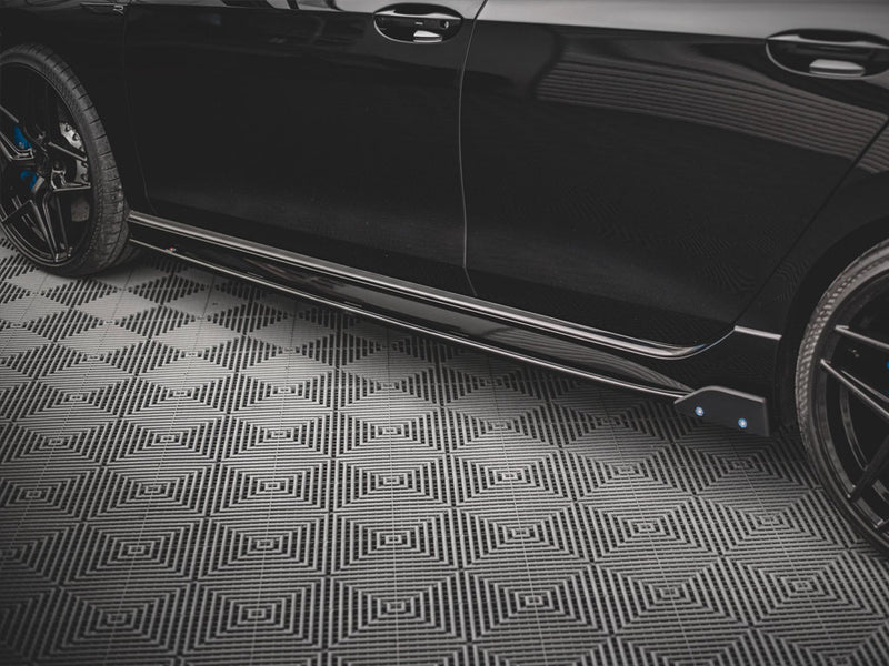 Maxton Design Side Skirts Diffusers V.2 + Flaps VW Golf R Mk8