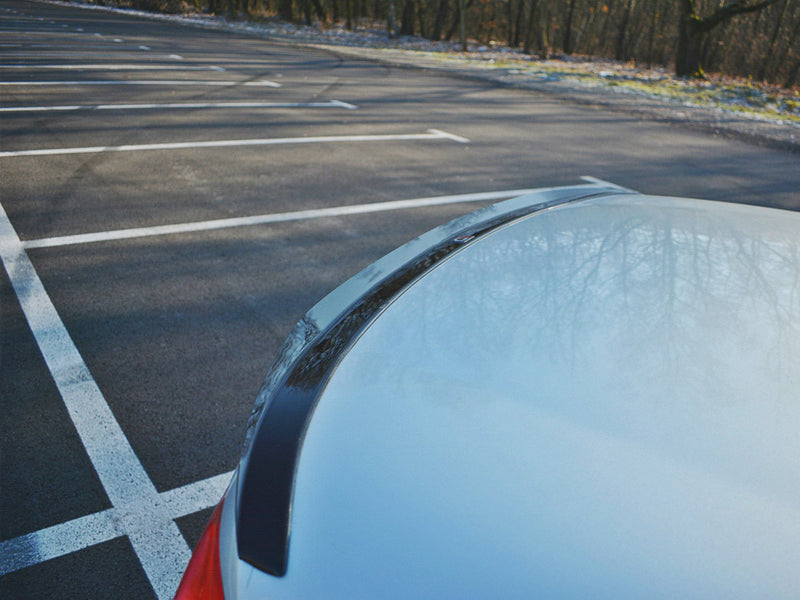 Maxton Design Spoiler Extension CAP VW EOS (2005-2010) - Carbon Look