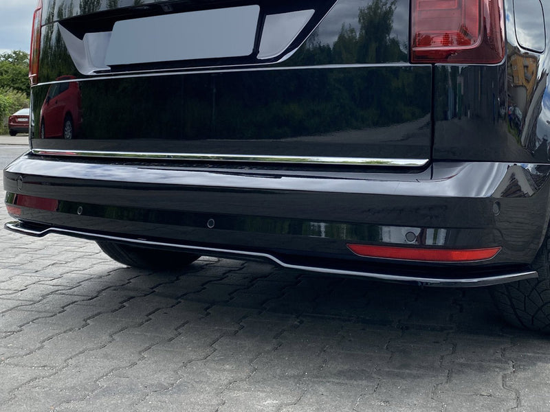 Maxton Design Central Rear Splitter Volkswagen Caddy Mk4