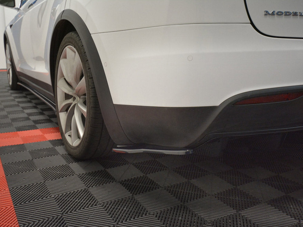 Maxton Design Rear Side Splitters V.2 Tesla Model X (2015-)