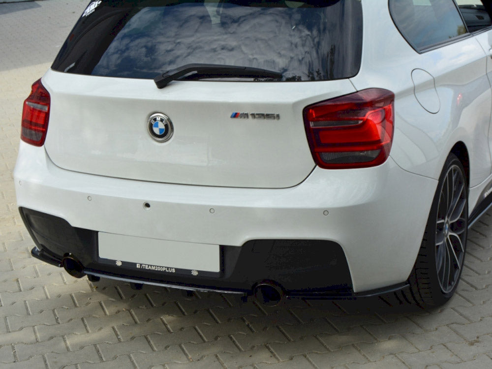 Maxton Design Central Rear Splitter (Vertical Bars) BMW 1 F20 / F21 - Textured