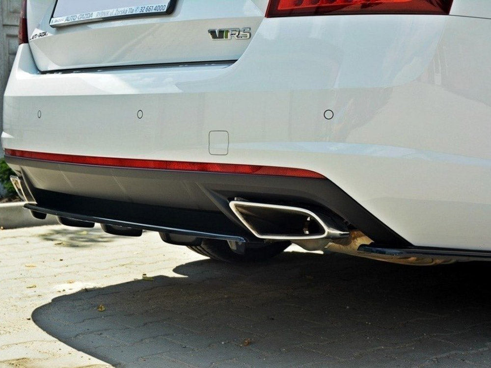 Maxton Design Central Rear Splitter Skoda Octavia VRS MK3/ MK3.5 Hatchback/ Estate