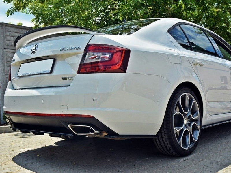 Maxton Design Central Rear Splitter Skoda Octavia VRS MK3/ MK3.5 Hatchback/ Estate - Carbon Look
