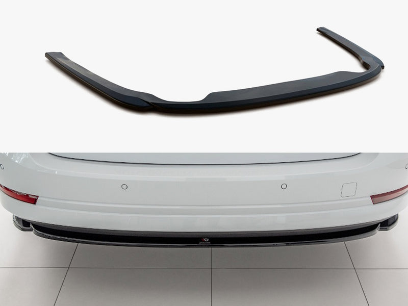 Maxton Design Central Rear Splitter Skoda Octavia Mk4 - Carbon Look