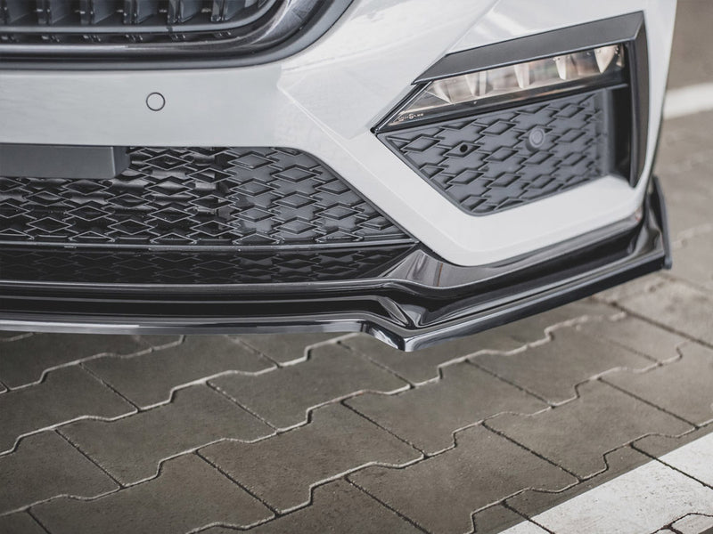 Maxton Design Front Splitter V.2 + Flaps Skoda Octavia RS Mk4