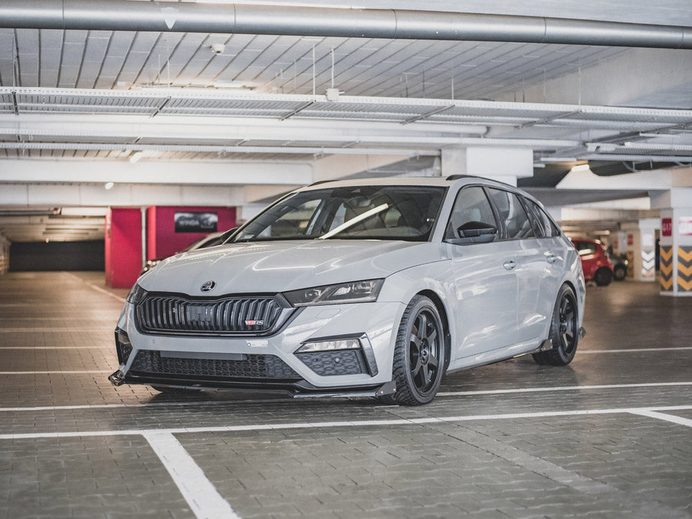 Maxton Design Front Splitter V.2 + Flaps Skoda Octavia RS Mk4
