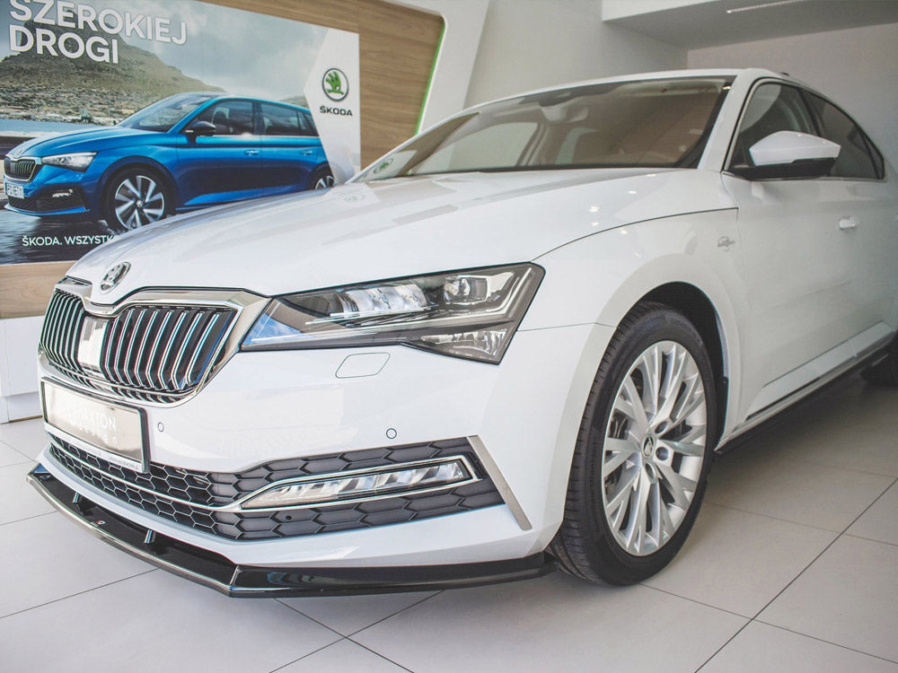 Maxton Design Front Splitter V.2 Skoda Superb MK3 FL (2019-) - Carbon Look
