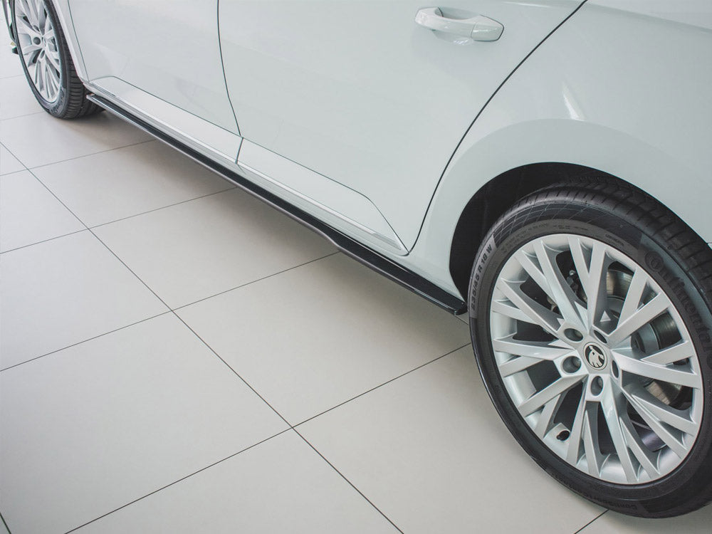 Maxton Design Side Skirts Diffusers Skoda Superb Mk3 FL (2019-)
