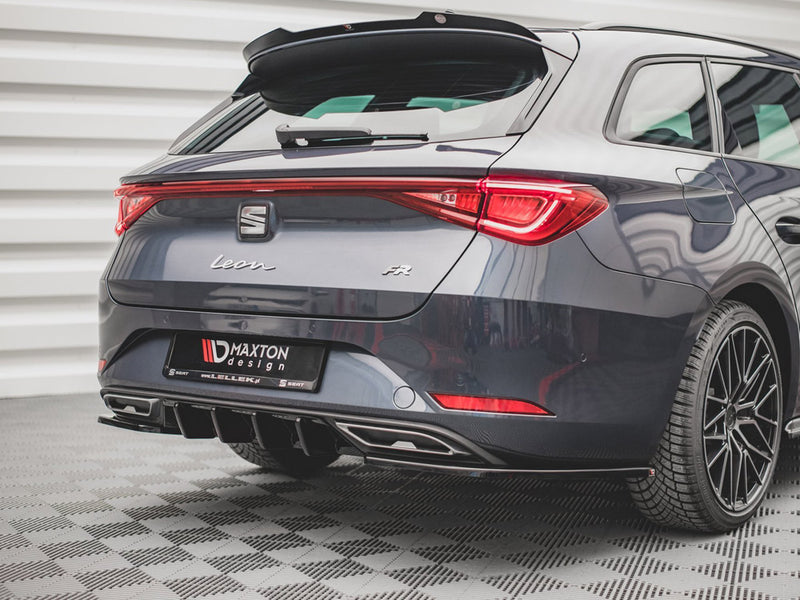 Maxton Design Rear Valance V.1 Seat Leon FR ST Mk4 - Carbon Look