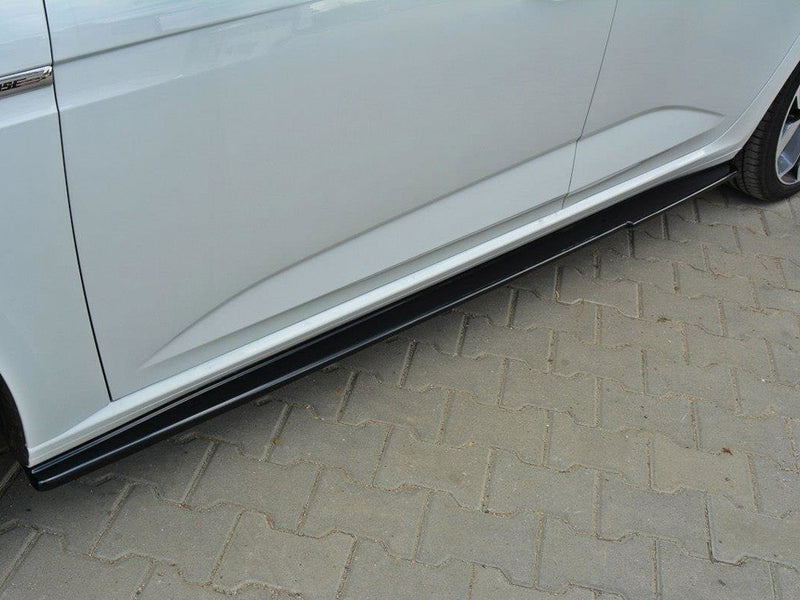 Maxton Design Side Skirts Diffusers Renault Megane MK4 Hatchback (2016-UP) - Textured