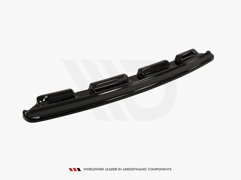 Maxton Design Central Rear Splitter BMW 6 Gran Coupe M-Sport