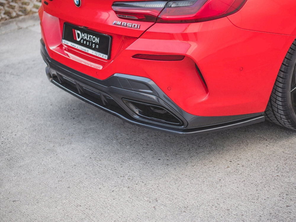 Maxton Design Central Rear Splitter BMW 8 Coupe M-Pack G15