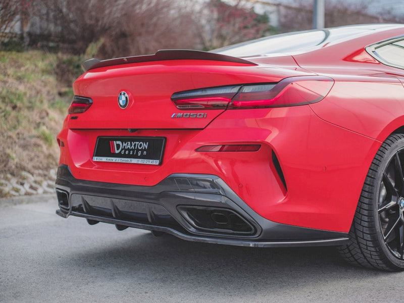 Maxton Design Central Rear Splitter (Vertical Bars) BMW 8 Coupe M-Pack G15