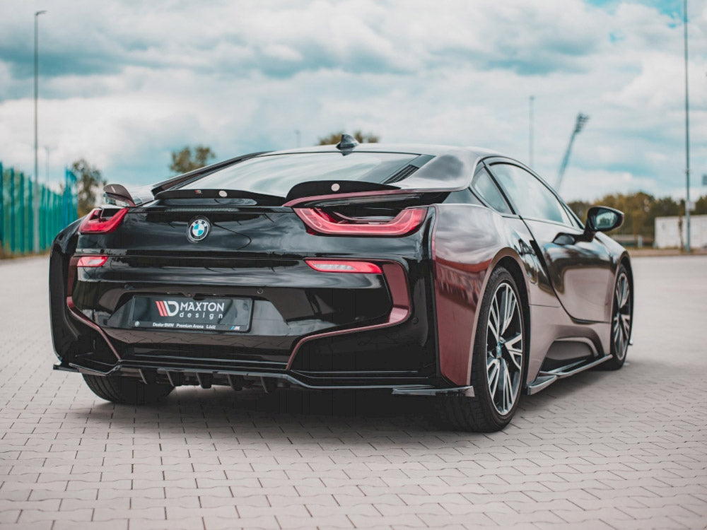 Maxton Design Central Rear Splitter (Vertical Bars) BMW i8