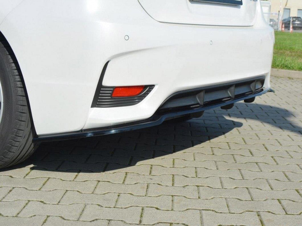 Maxton Design Central Rear Splitter (Vertical Bars) Lexus CT Mk1 Facelift