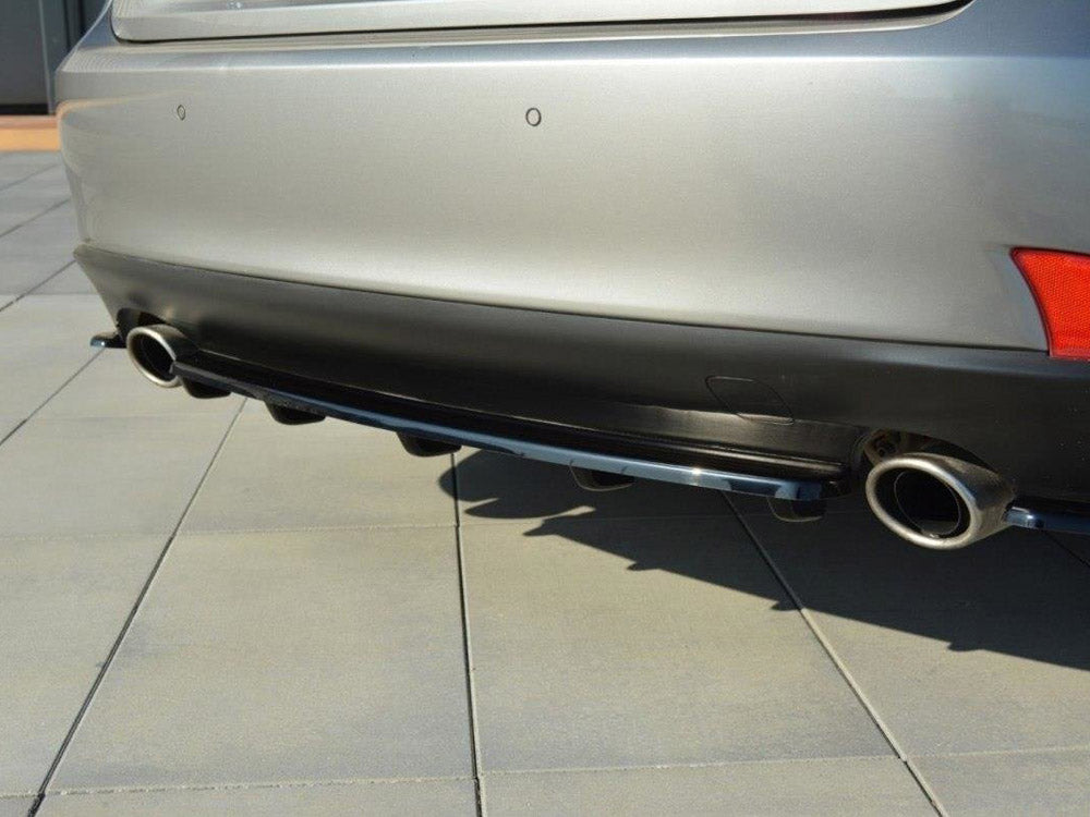 Maxton Design Central Rear Splitter (Vertical Bars) Lexus IS Mk3 T - Textured