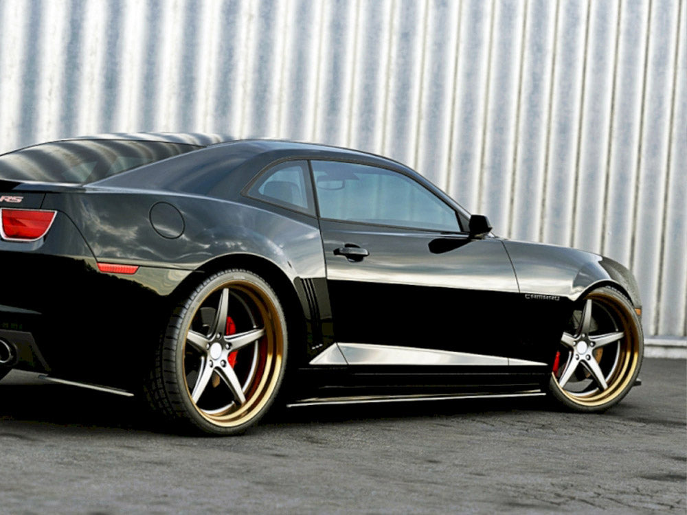 Maxton Design Side Skirts Diffusers Chevrolet Camaro V SS - EU Version (Preface) (2009-2013)