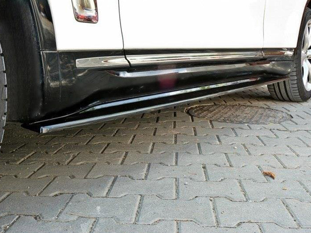 Maxton Design Side Skirts Diffusers Infiniti QX70 - Textured