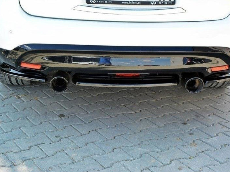 Maxton Design Central Rear Splitter Infiniti QX70