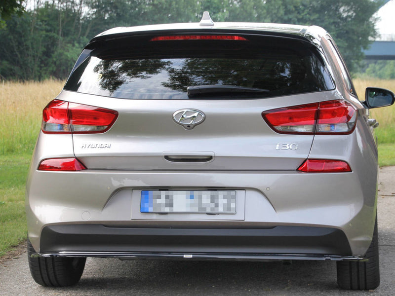 Maxton Design Central Rear Splitter Hyundai I30 Mk3 Hatchback