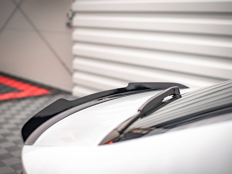 Maxton Design Spoiler CAP Skoda Octavia Liftback MK4 - Carbon Look