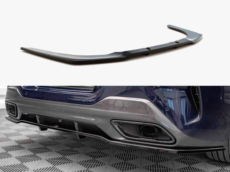 Maxton Design Central Rear Splitter (Vertical Bars) BMW 8 Gran Coupe M-Pack G16