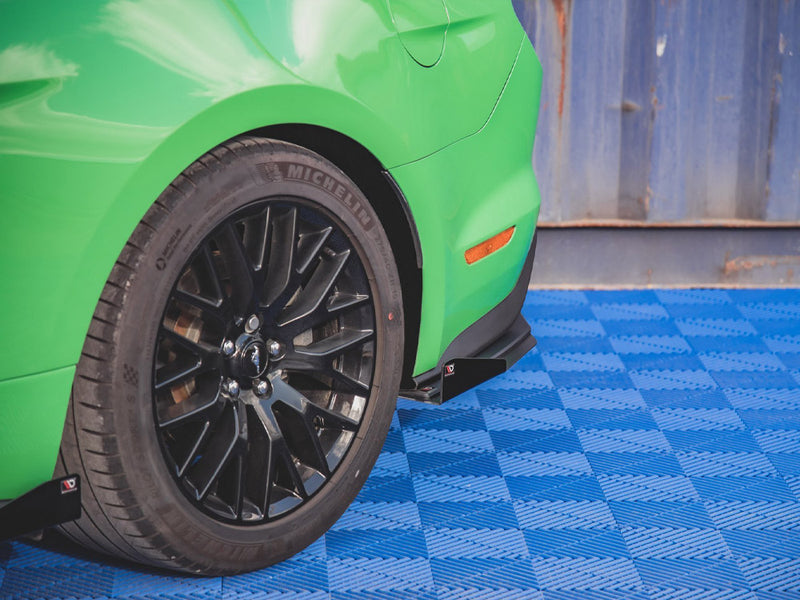 Maxton Design Street PRO Rear Side Splitters V.1 + Flaps Ford Mustang GT Mk6 Facelift