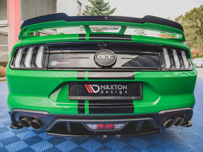 Maxton Design Central Rear Splitter Ford Mustang GT Mk6 Facelift (2017-)