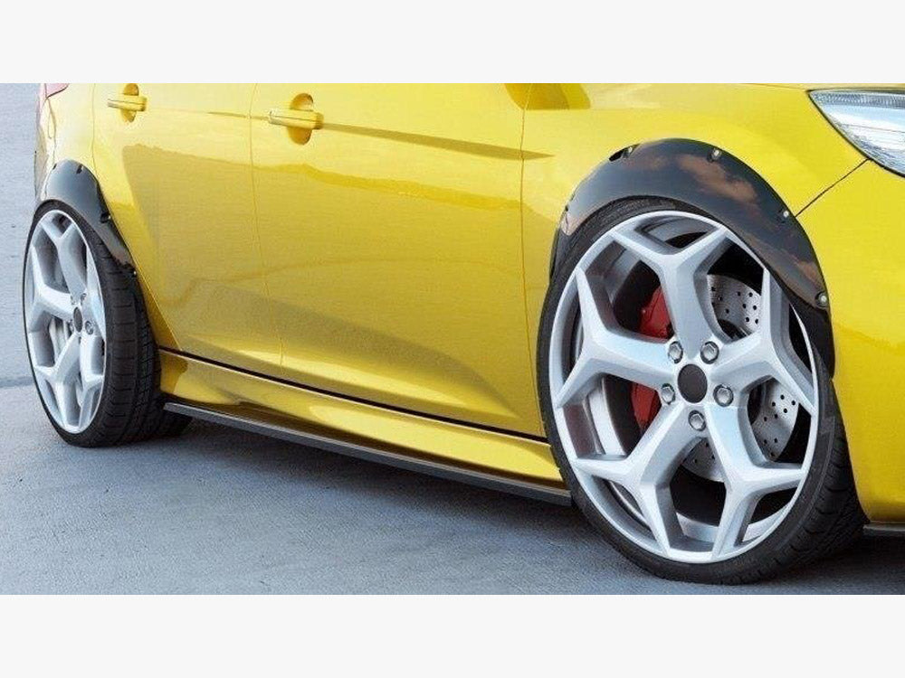 Maxton Design Fenders Extension Ford Focus ST MK3 (2012-2014)