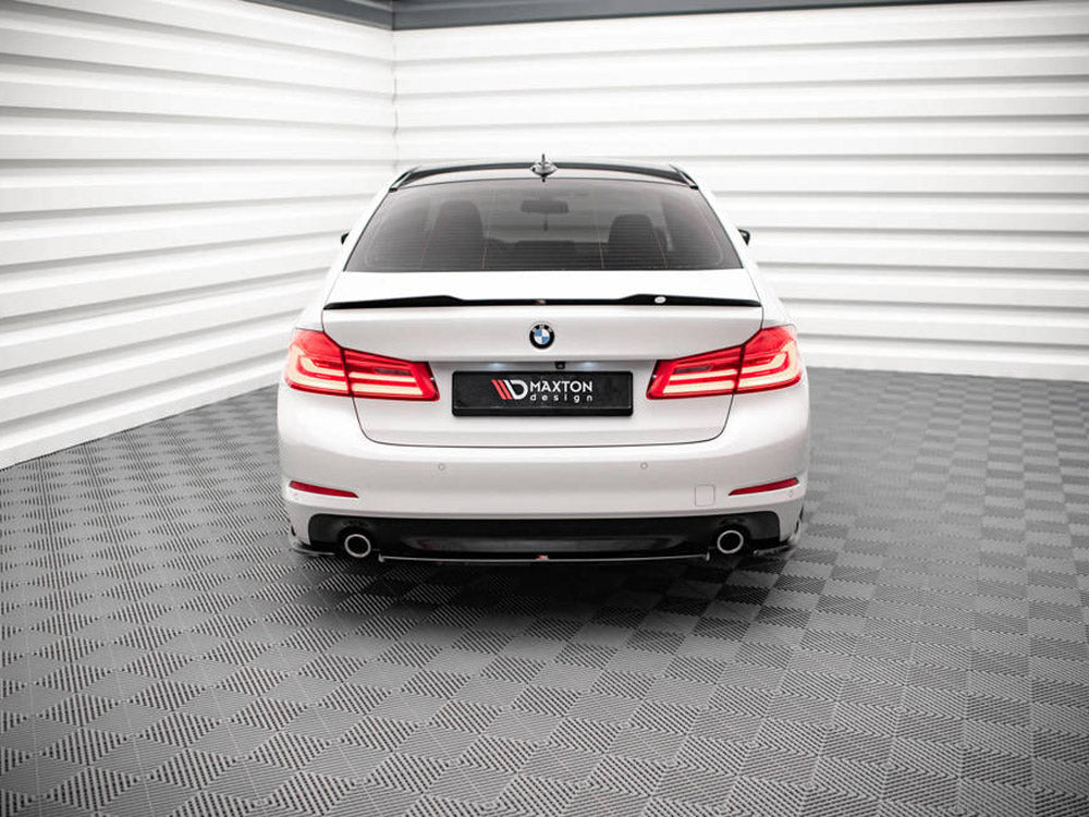 Maxton Design Central Rear Splitter BMW 5 Sedan G30