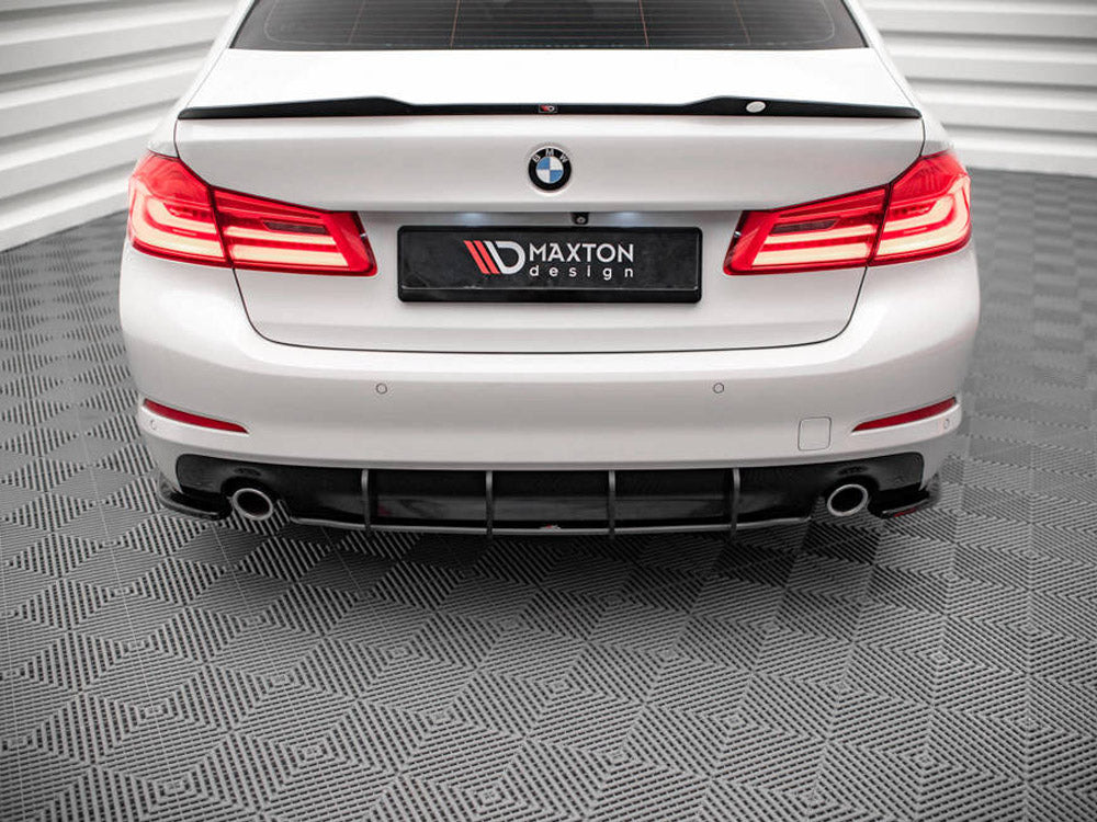 Maxton Design Street PRO Rear Diffuser BMW 5 Sedan G30