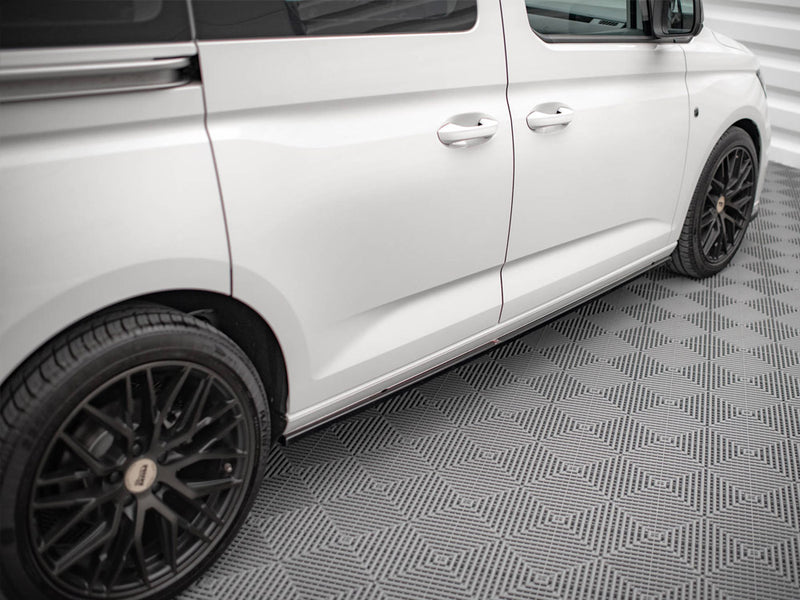 Maxton Design Side Skirts Diffusers VW Caddy Mk5 / Ford Transit Connect Mk3