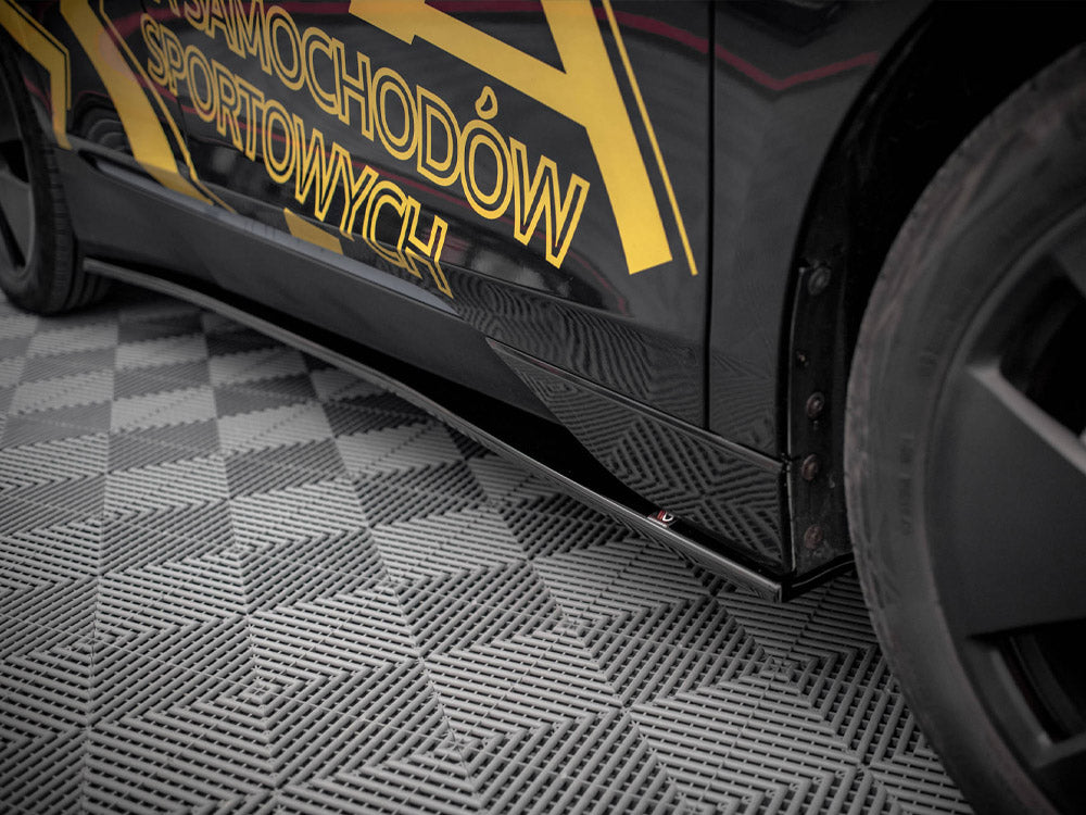Maxton Design Side Skirts Diffusers BMW i3 Mk1 Facelift