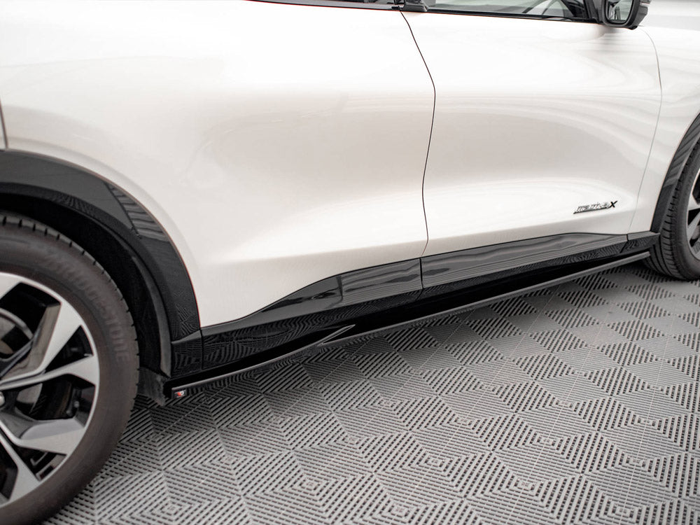 Maxton Design Side Skirts Diffusers Ford Mustang Mach-e MK1