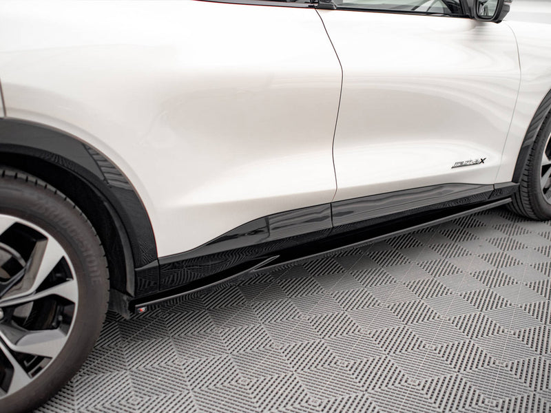 Maxton Design Side Skirts Diffusers Ford Mustang Mach-e MK1