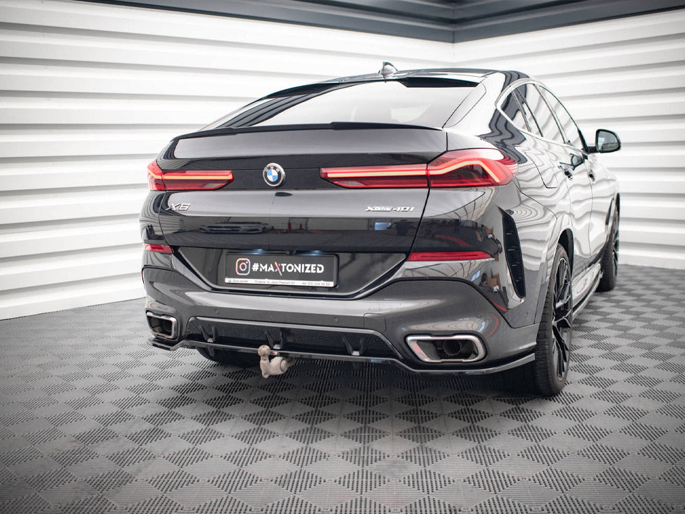Maxton Design Central Rear Splitter (Vertical Bars) V.3 BMW X6 M-Pack G06